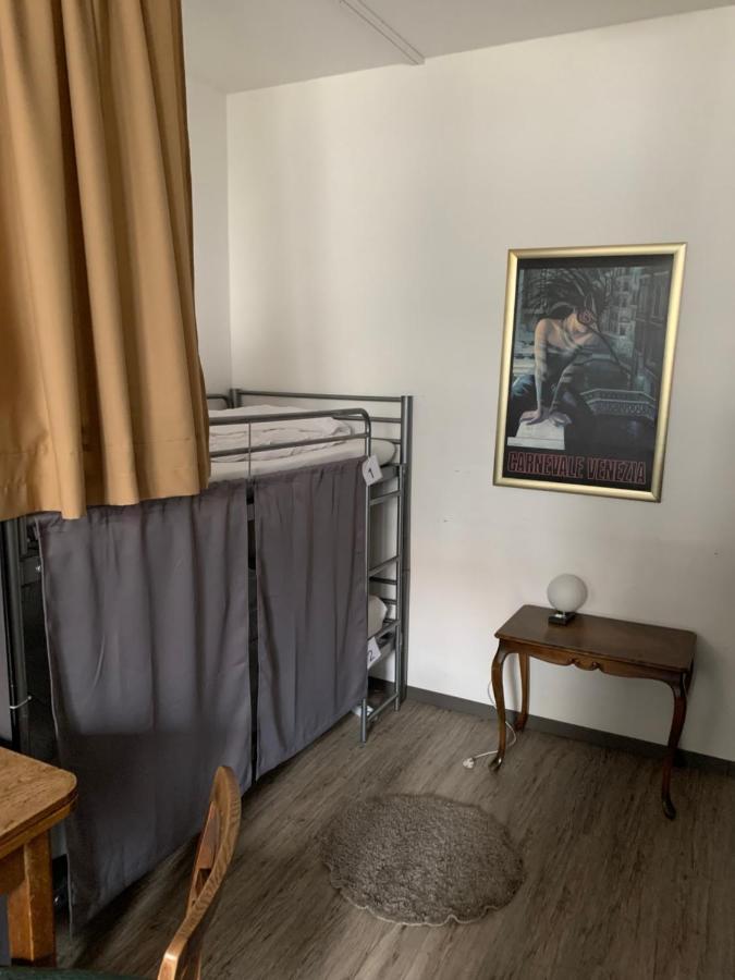Hostel Am Ostentor Ratisbonne Extérieur photo